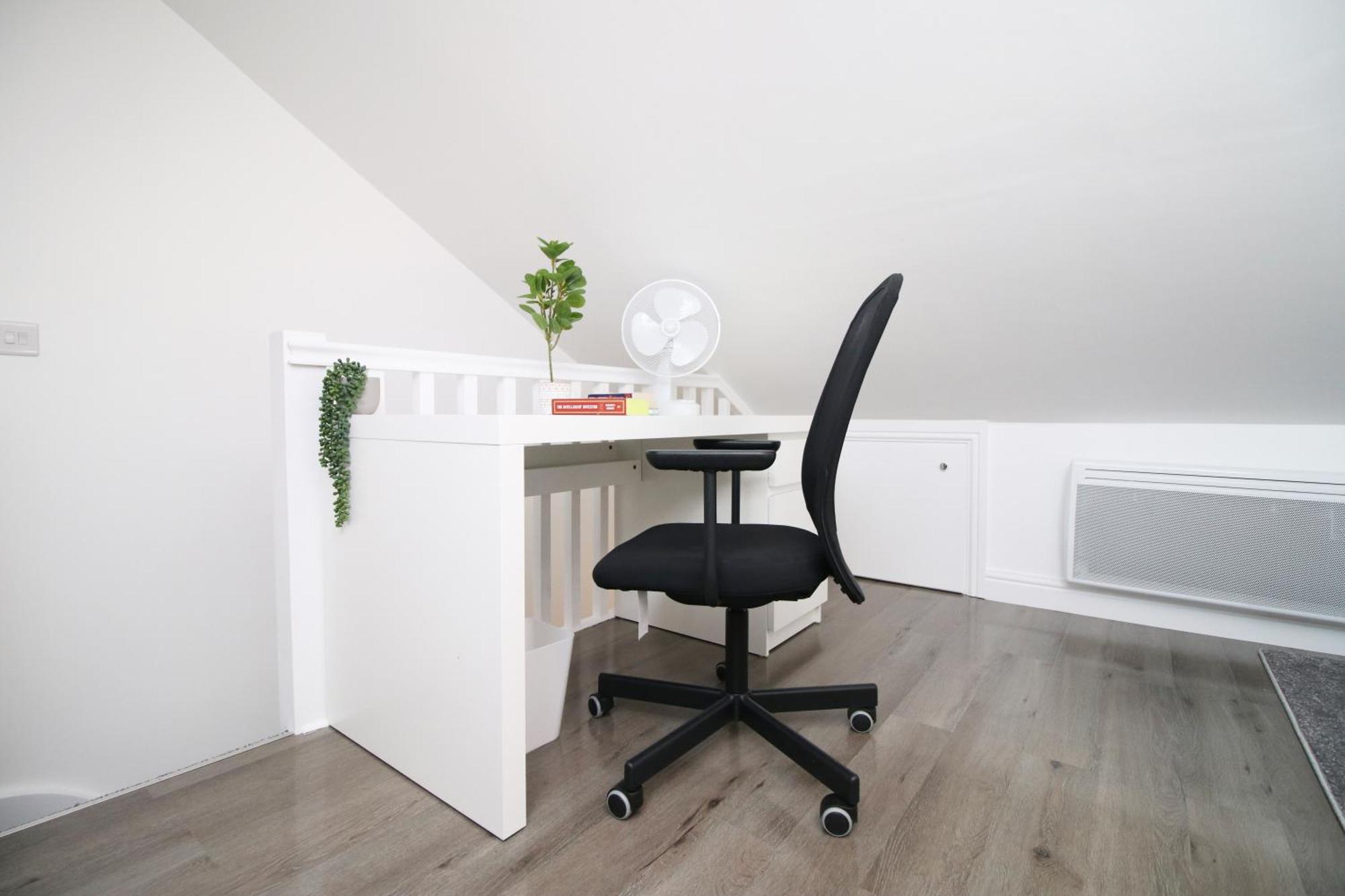 Modern Guesthouse, Fast Wi-Fi, Street Free Parking, Central, Fully Equipped 卡迪夫 外观 照片